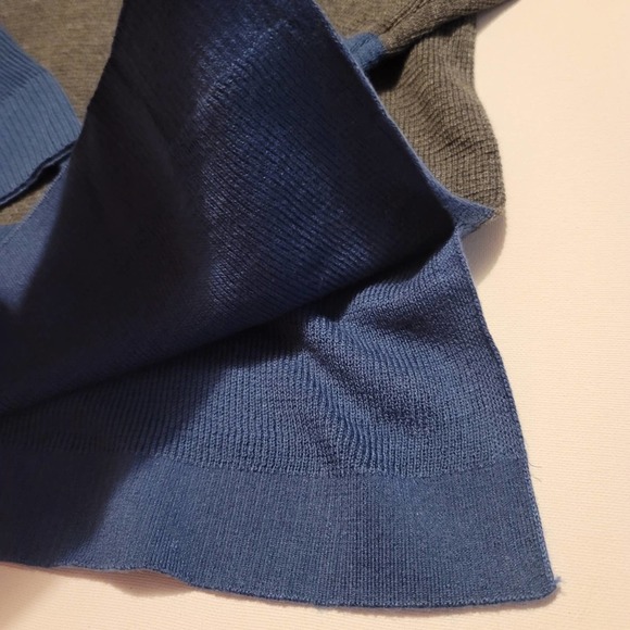 Vince Camuto Button Shoulder Colorblocked Sweater NWOT - Picture 8 of 12